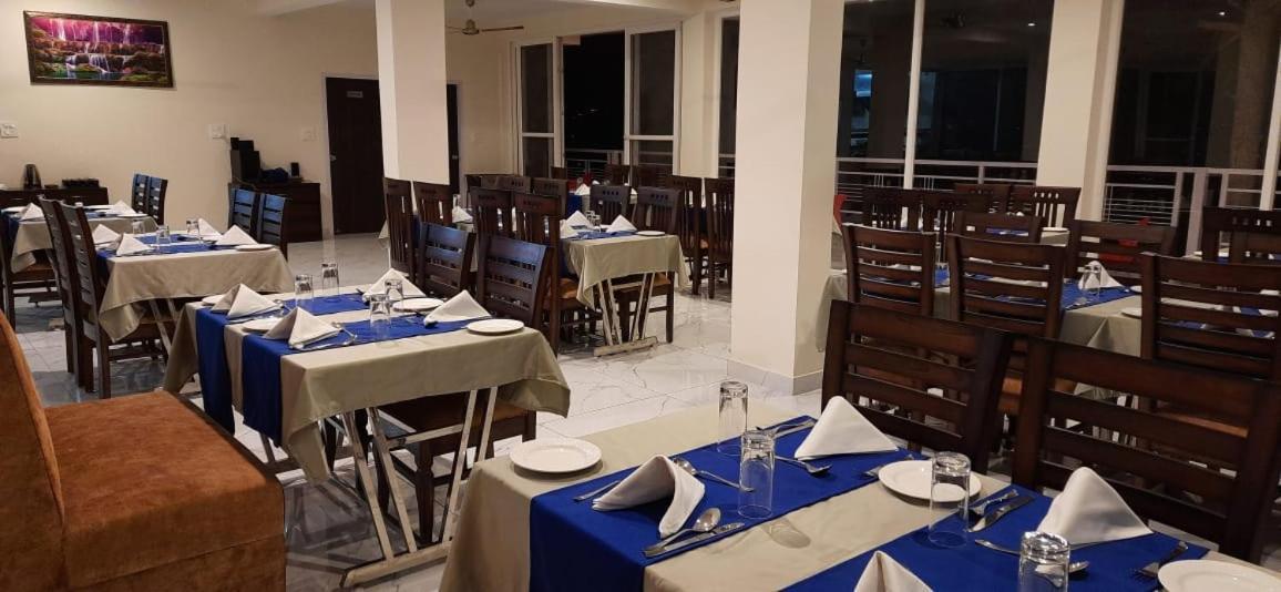 Amravati Resort Solan Exterior foto