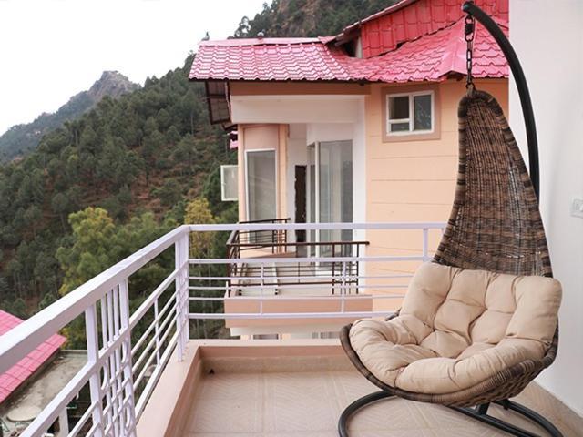 Amravati Resort Solan Exterior foto